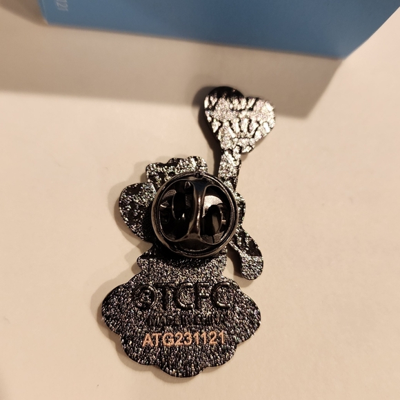 Loungefly Care Bears Glitter Clouds Pin Blind Box Heart Balloon NEW Opened - Picture 9 of 13